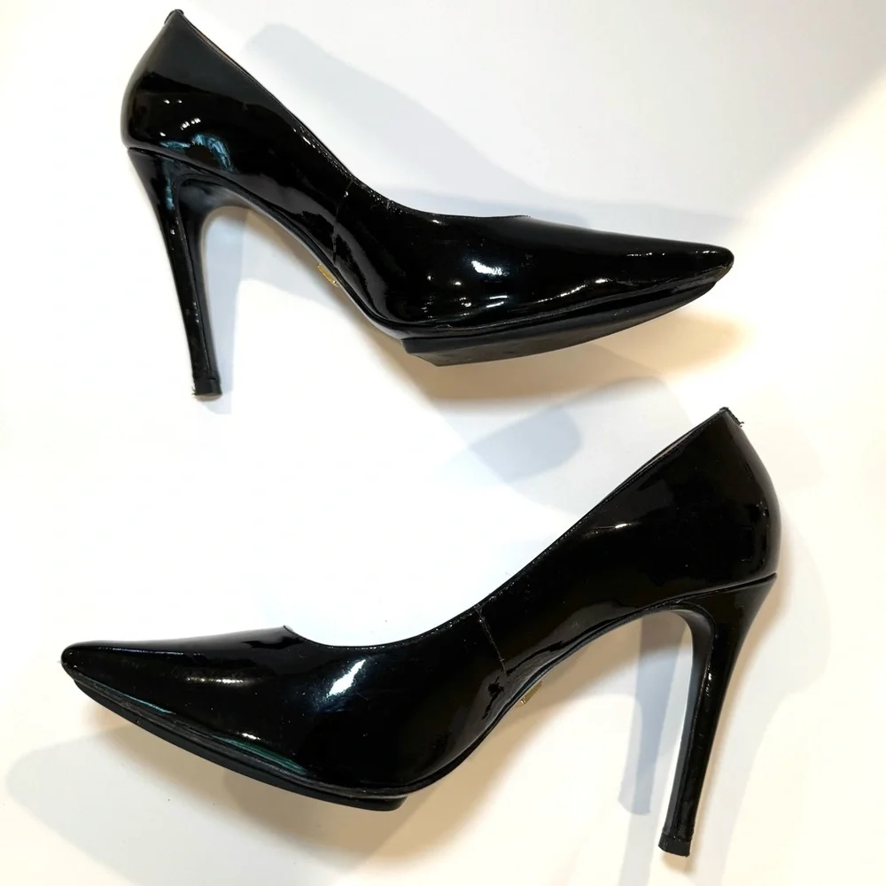 Pour La Victoire Black Patent Leather Stiletto Pump, Size 9